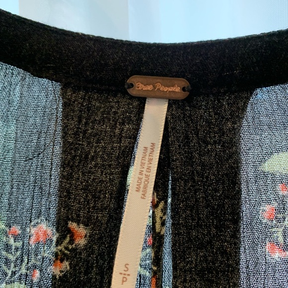 Free People flowery linen mini dress with pockets - Picture 3 of 3